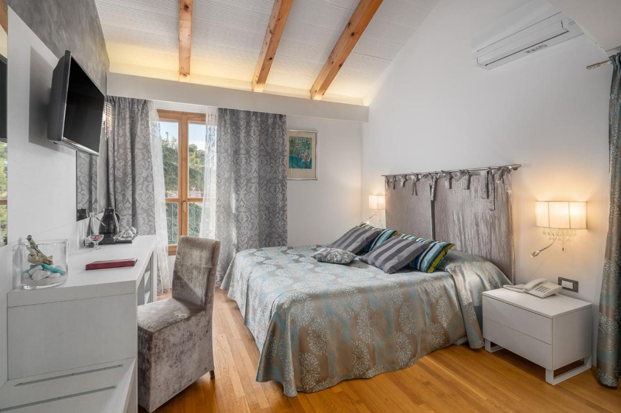 Hotel Cittar Novigrad  Exterior photo