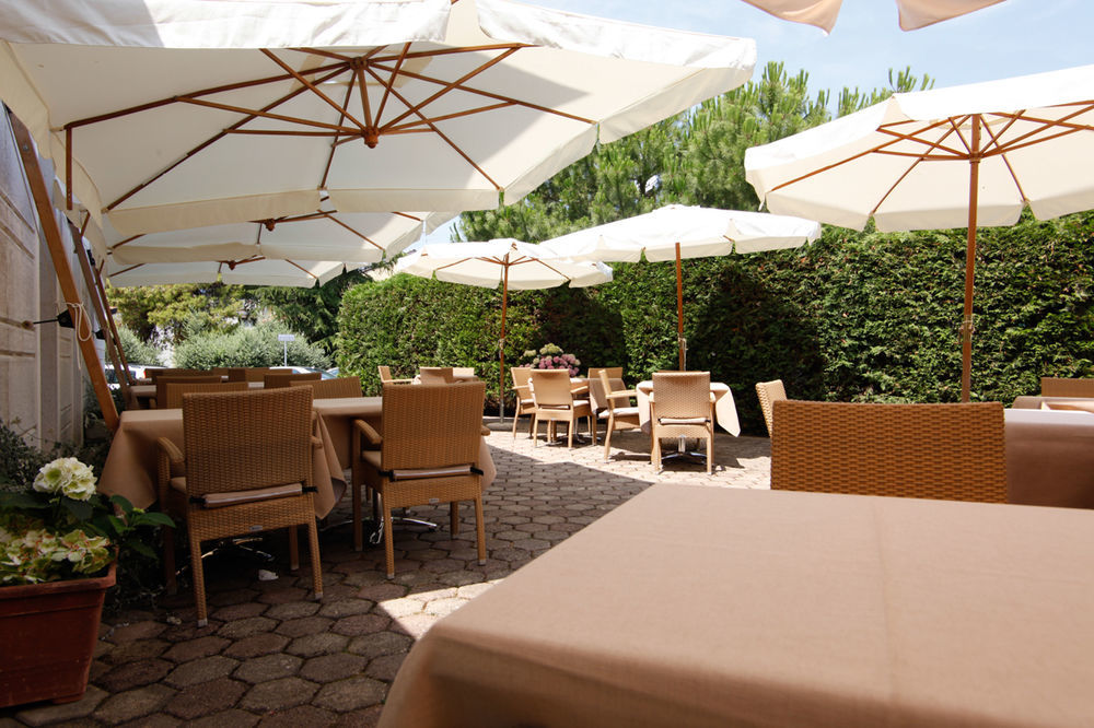 Hotel Cittar Novigrad  Exterior photo